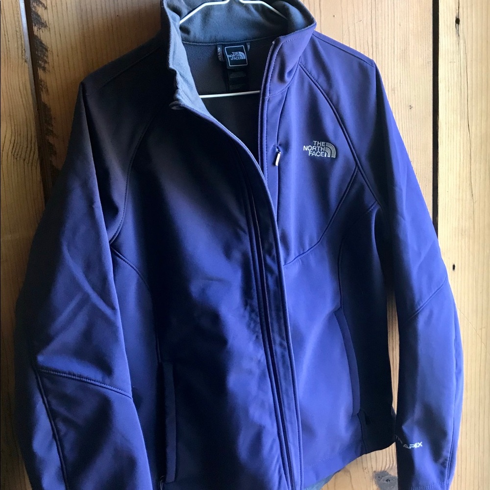 North Face Women’s TNF Apex Jacket NWOT